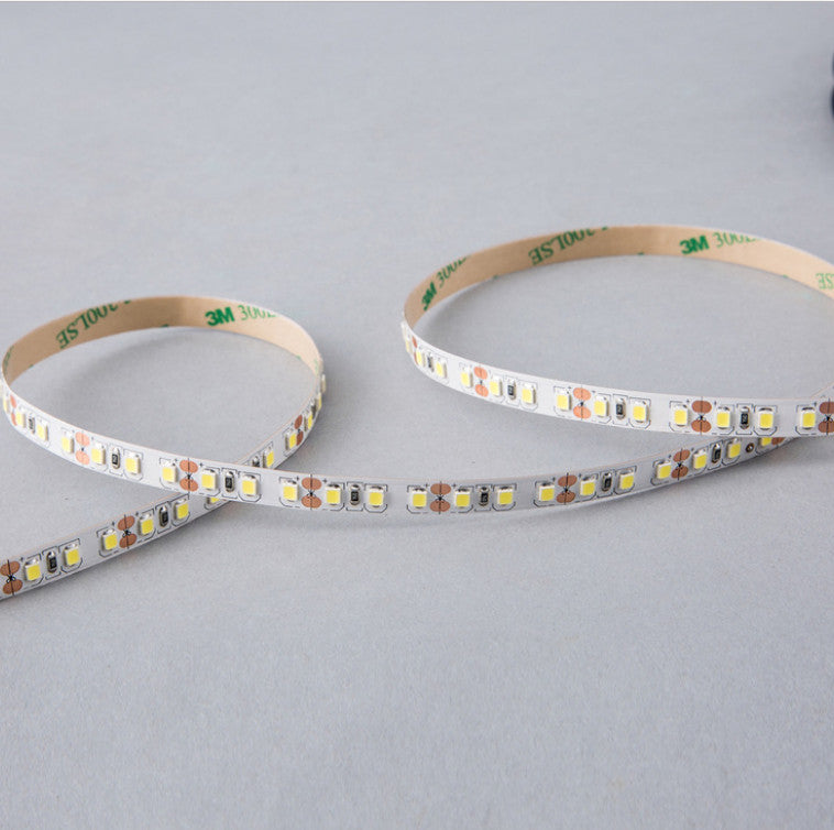 DC12V 84W 7Amp 5Meter (16.4Ft) SMD2835 600LEDs/Roll Color Rendering Index  CRI80 Flexible LED Strips 1900LM/M 120LEDs/M 16.8W Per Meter Ribbon Lamp  8mm Wide White PCB – LEDLightsWorld