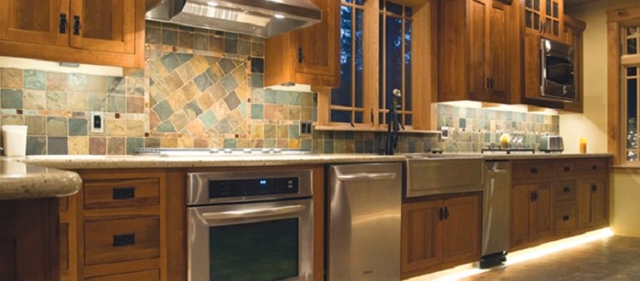 Under Cabinet LED Lighting