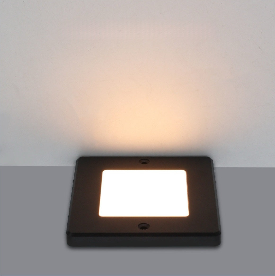 Low Profile Square Shape LED Under Cabinet Light, Surface Mounting 2W LED Puck Light with Dupont Interface Wire